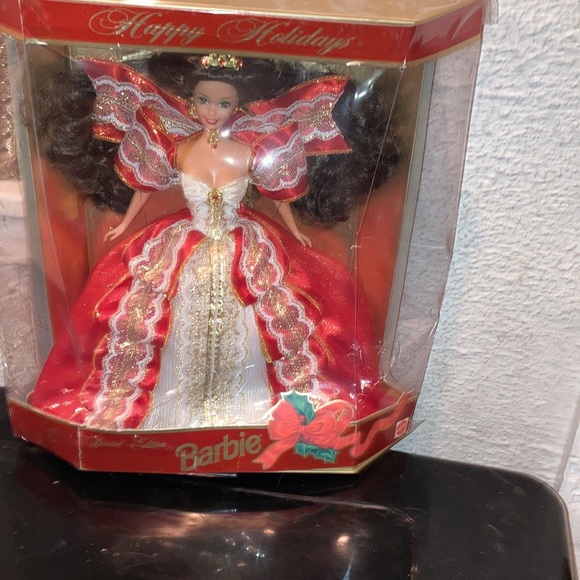 COPY - 🎄90s Christmas 🎄 Barbie 🎄 - Picture 2 of 9